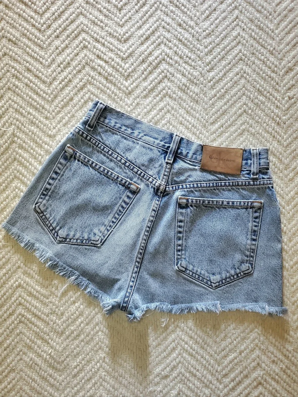 Vintage Frayed Denim Calvin Klein Cut Off Jean Shorts 100% Cotton Size 7